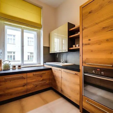 Welcoming In The Heart Of Apartment *
