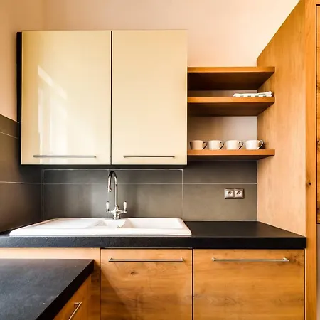Apartamento Welcoming In The Heart Of